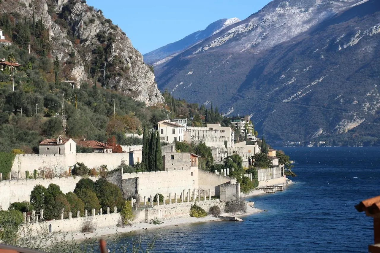 La Casa Sul Lago Apartments - Olive Tree Apartment Limone sul Garda